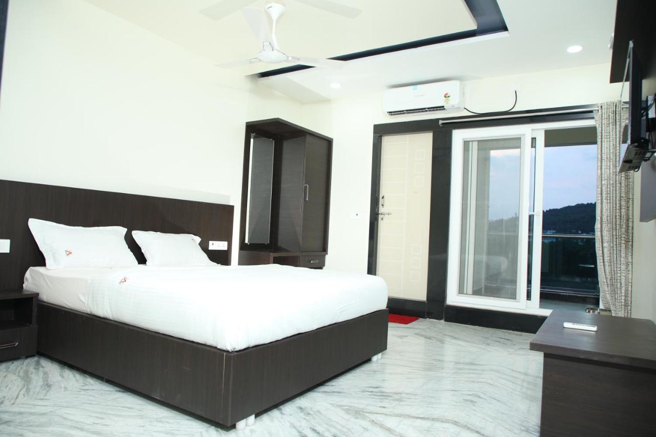 Sal Residency Annavaram Екстериор снимка