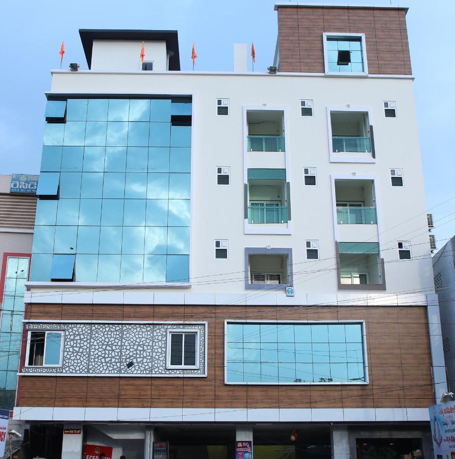Sal Residency Annavaram Екстериор снимка
